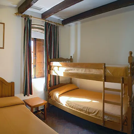Albergue Juvenil El Bosque-2